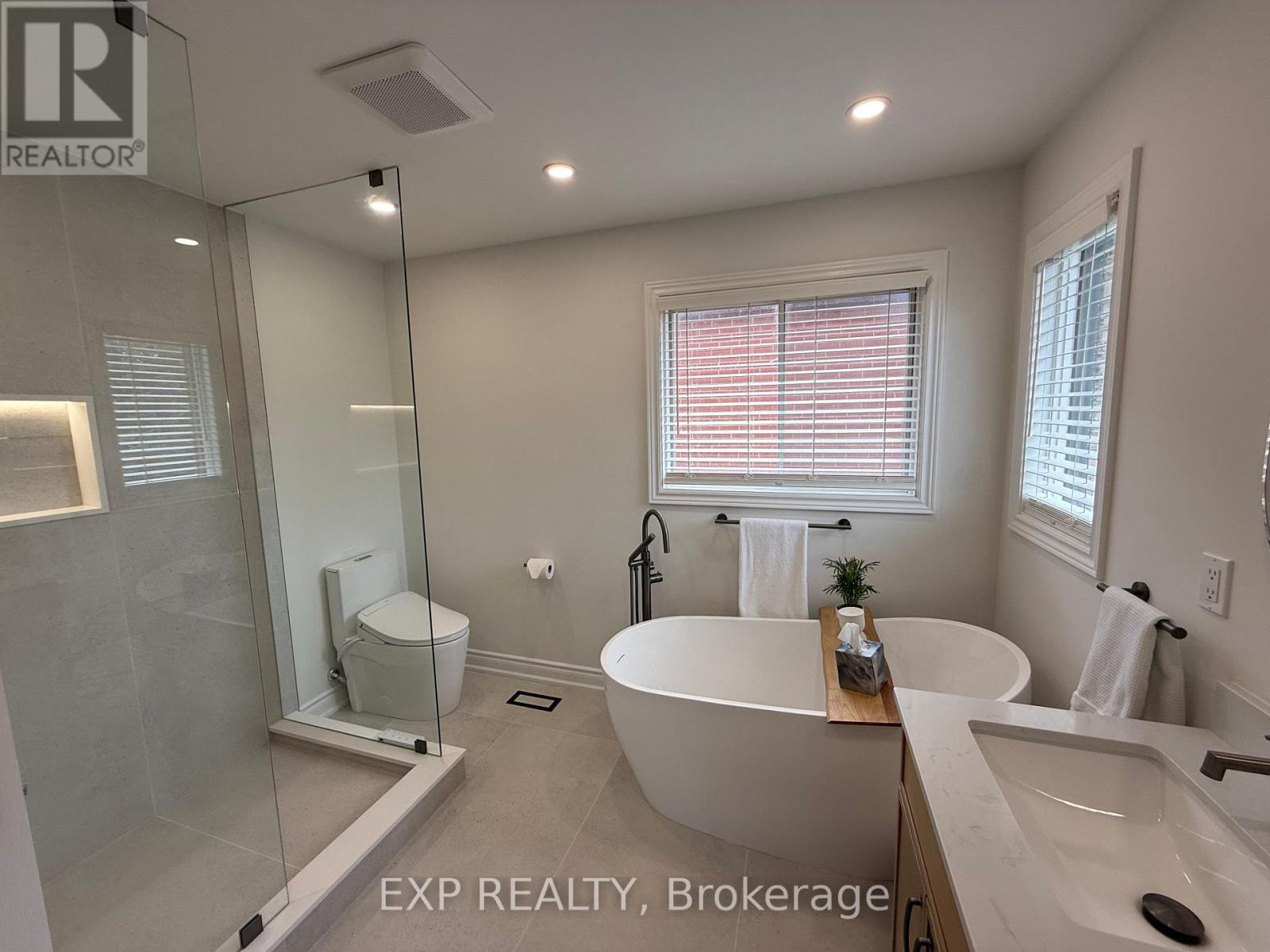 29 Batson Drive, Aurora, ON photo 30