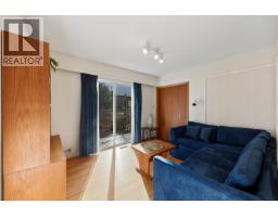1541 Howard Avenue, Burnaby, BC V5B3S2 Photo 12