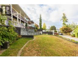 1541 Howard Avenue, Burnaby, BC V5B3S2 Photo 18