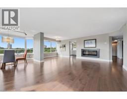 6 Willow Street Unit# 602, Waterloo, ON N2J4S3 Photo 11