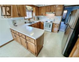61 Highland Road, Stoney Creek, ON L8J2T7 Photo 15