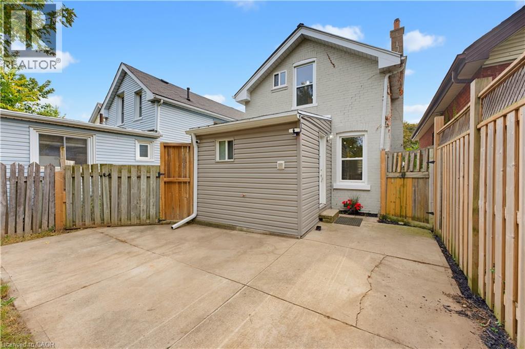 20 HOUSE Avenue - Image 16
