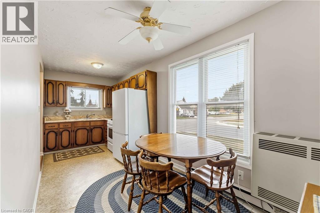14 SAUER Avenue - 8