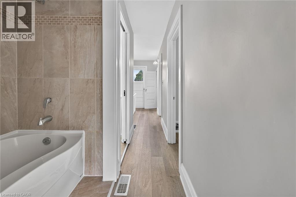 103 BELMONT Avenue - 33