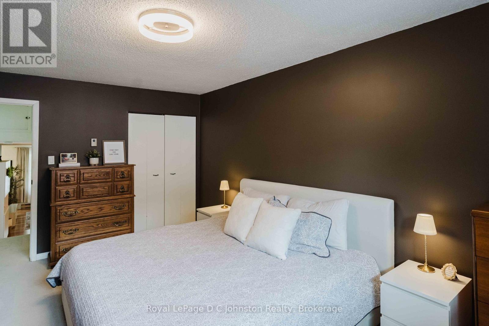 761 ARLINGTON STREET - Image 13