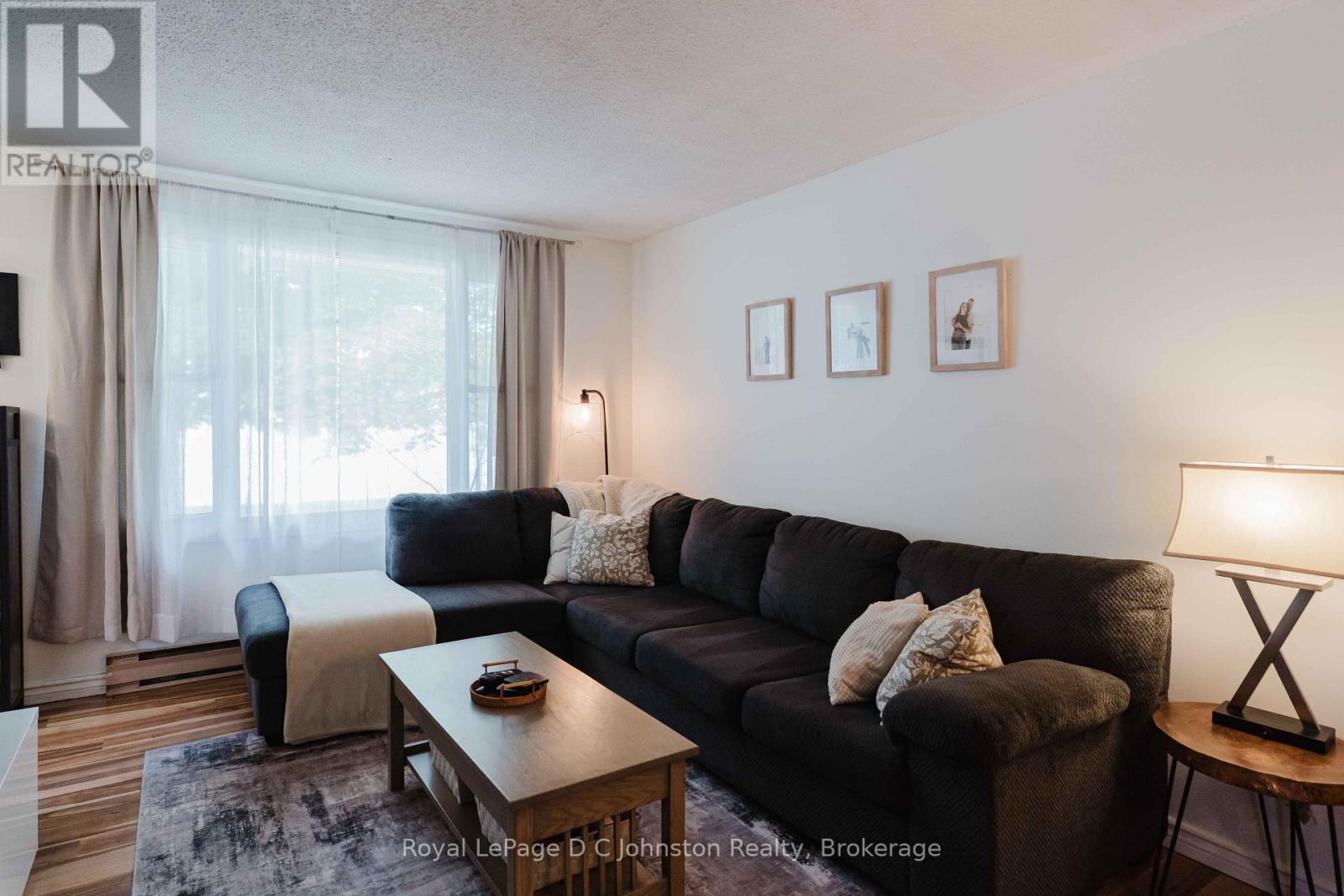 761 ARLINGTON STREET - 4