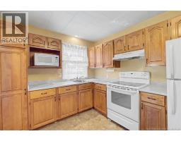 Living room - 31 Mcleod Avenue, Chipman, NB E4A2B9 Photo 12