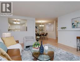 Living room - 203 1120 Fairfield Rd, Victoria, BC V8V3A7 Photo 9