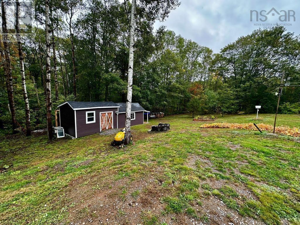 255 Dorey Rd - 5