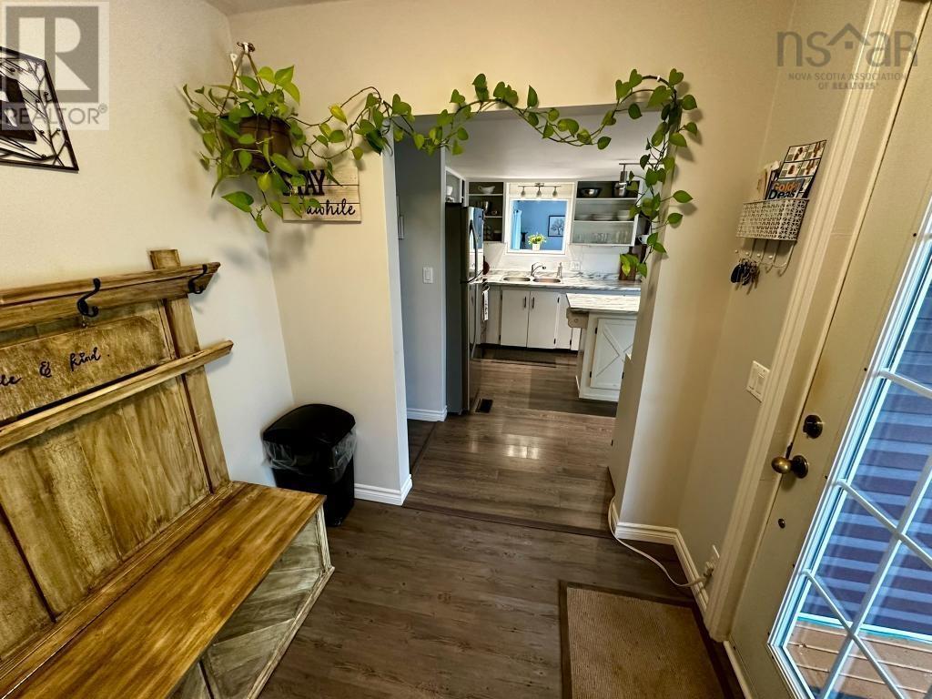 255 Dorey Rd - 17