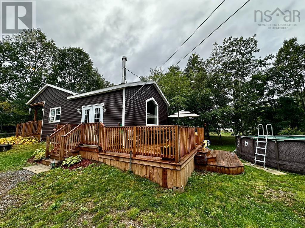 255 Dorey Rd - Image 3