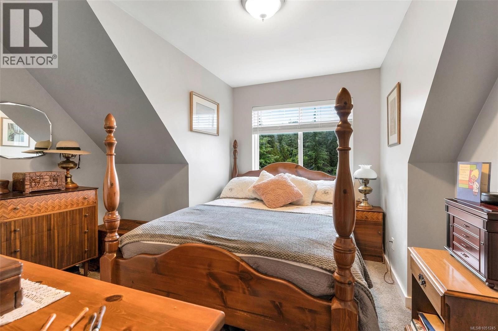 2944 Roozendaal Rd - 79