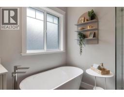 2944 Roozendaal Rd, Shawnigan Lake, BC V0R2W1 Photo 35