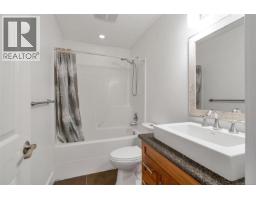 2944 Roozendaal Rd, Shawnigan Lake, BC V0R2W1 Photo 58
