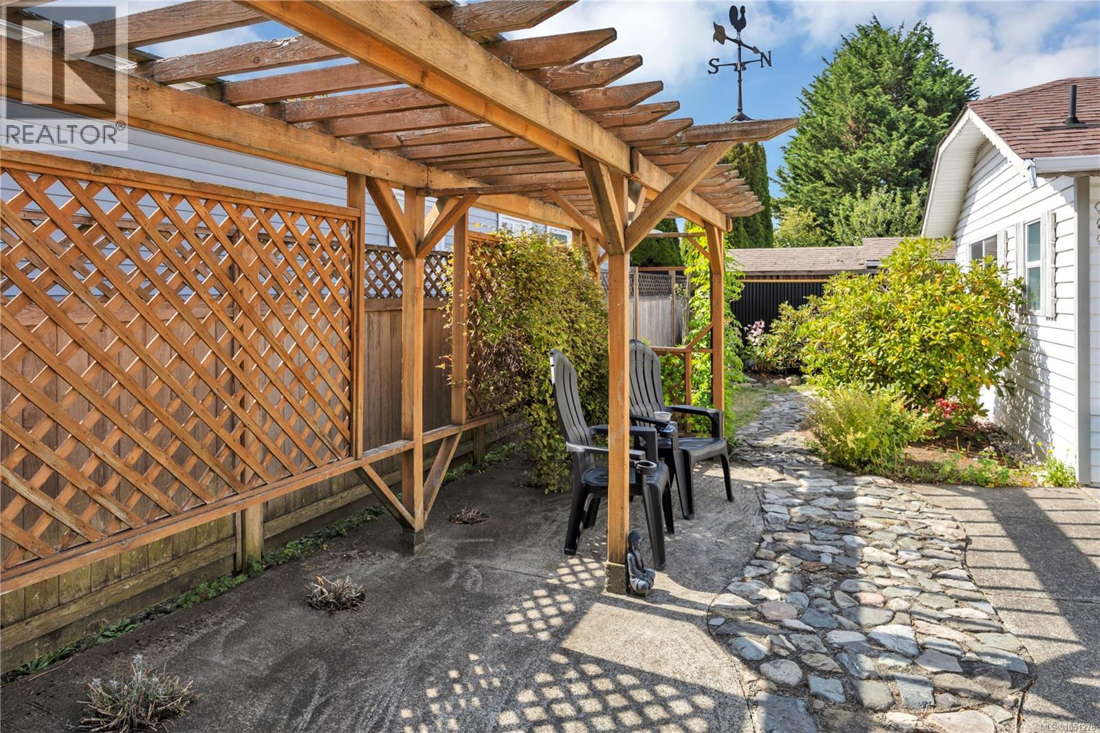702 Forsyth Ave - 37