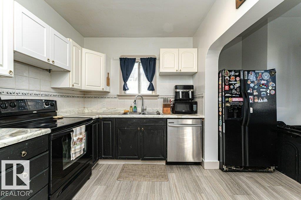 11910 94 ST NW - 17