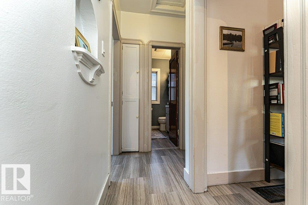 11910 94 ST NW - 20