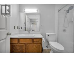 702 Forsyth Ave, Parksville, BC V9P1E7 Photo 29