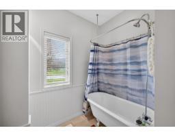 5102 Riverside Drive, Fairmont Hot Springs, BC V0B1L1 Photo 40