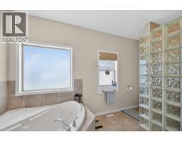 5102 Riverside Drive, Fairmont Hot Springs, BC V0B1L1 Photo 47
