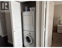 707 1575 W 10th Avenue, Vancouver, BC V6J5L1 Photo 12