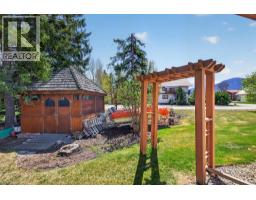 5102 Riverside Drive, Fairmont Hot Springs, BC V0B1L1 Photo 13