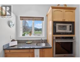 5102 Riverside Drive, Fairmont Hot Springs, BC V0B1L1 Photo 22