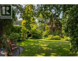 3358 Cook St, Saanich, BC V8X1A8 Photo 25