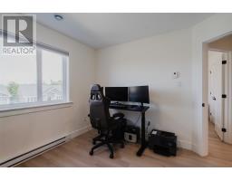 87 Diamond Marsh Drive thumbnail 21