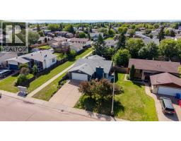 303 Cornwall Drive, Fort Mcmurray, AB T9K1G7 Photo 35