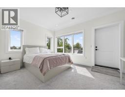 5835 Clarendon Street, Vancouver, BC V5R3K4 Photo 11