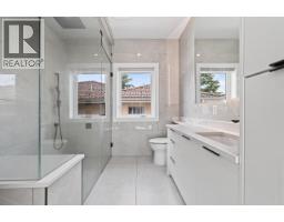 5835 Clarendon Street, Vancouver, BC V5R3K4 Photo 12