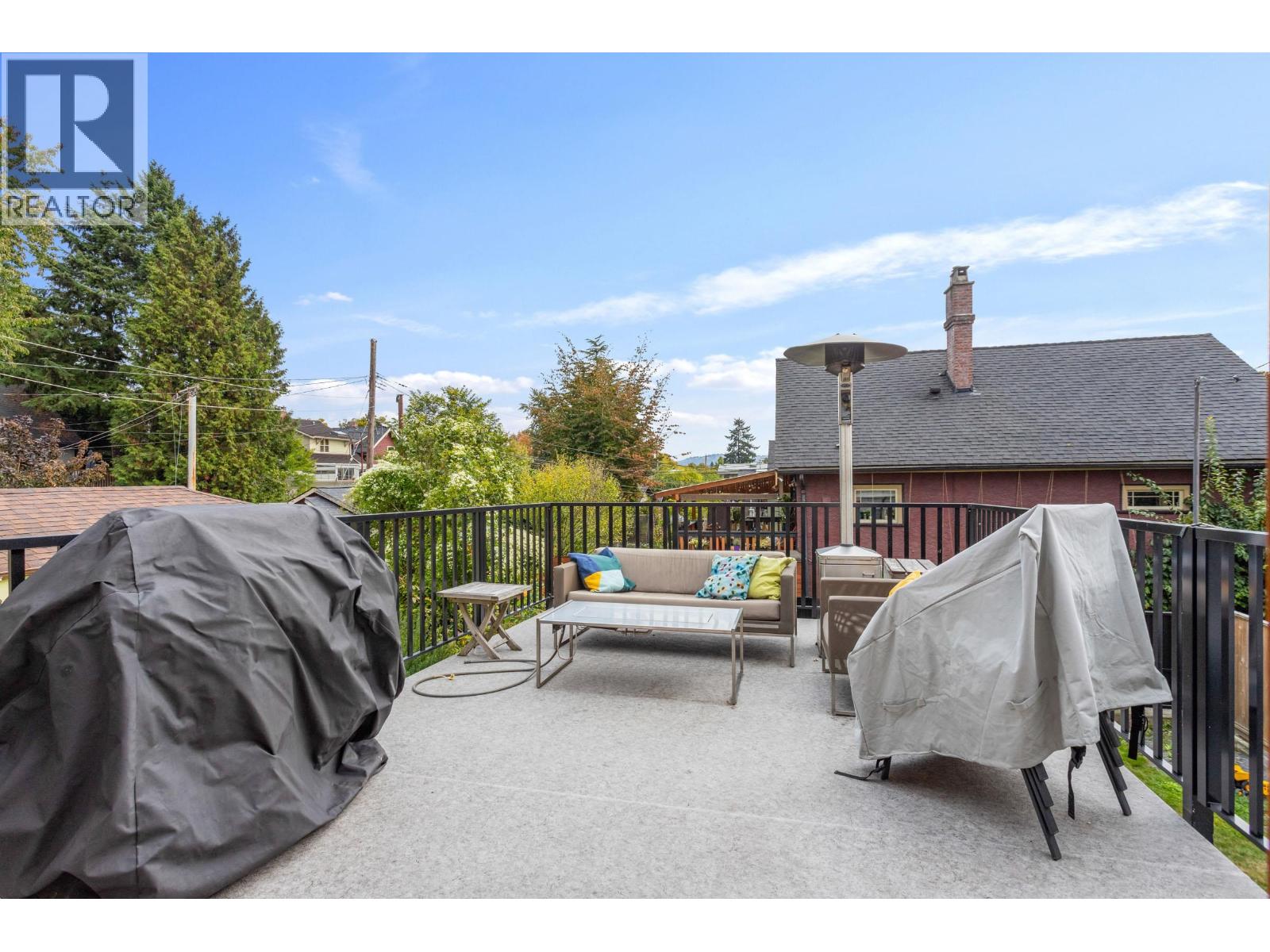 1444 LAKEWOOD DRIVE, Vancouver