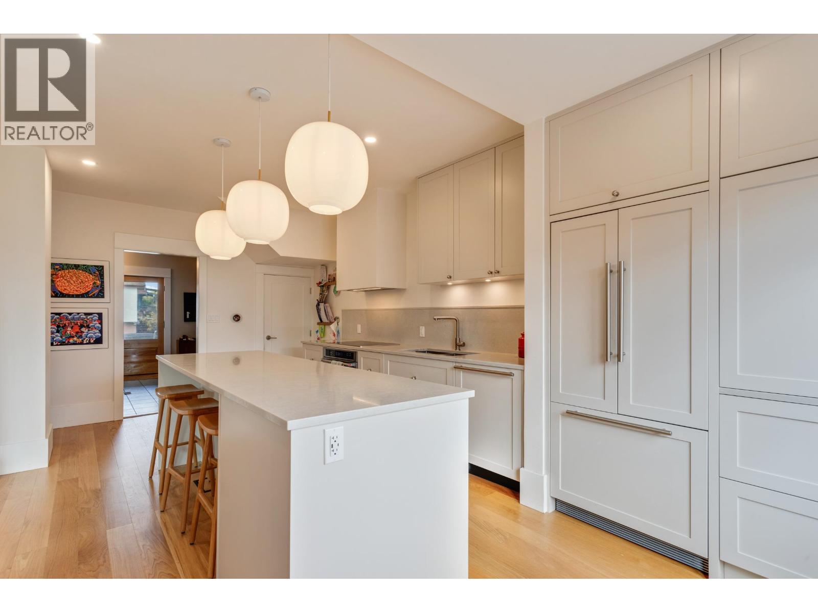 1444 LAKEWOOD DRIVE, Vancouver