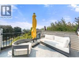 4 230 W 16th Street, North Vancouver, BC V7M1T6 Photo 32