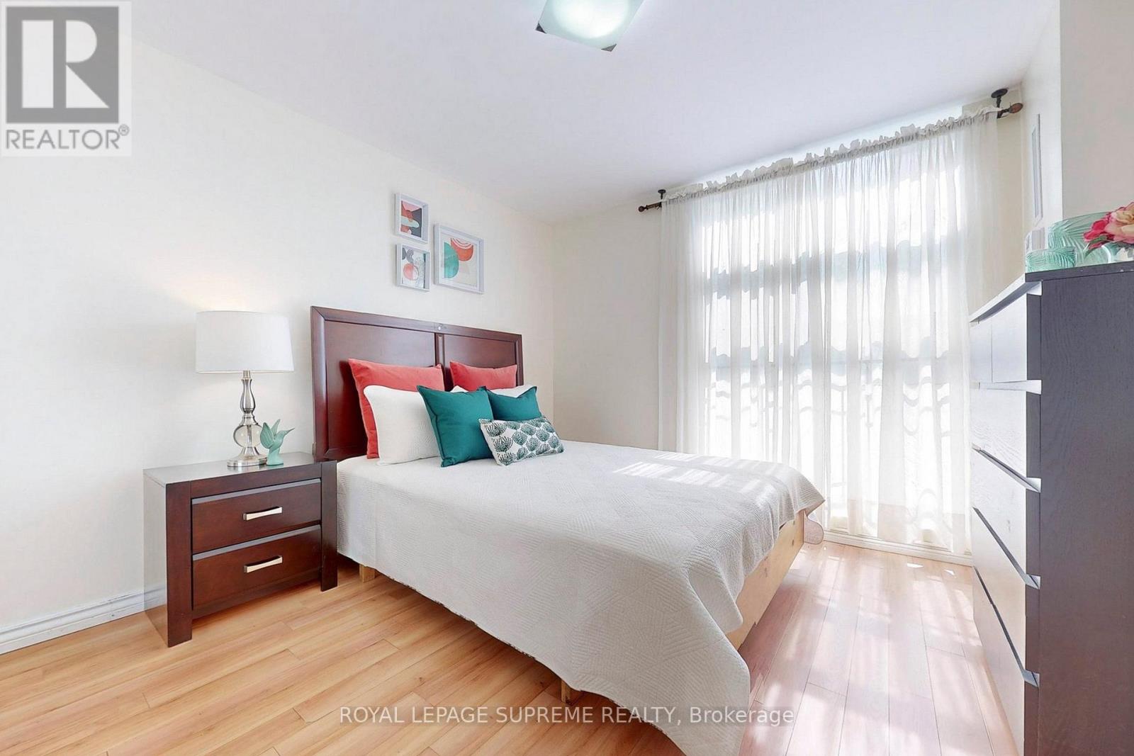 #401 135 MARLEE AVENUE - Image 24