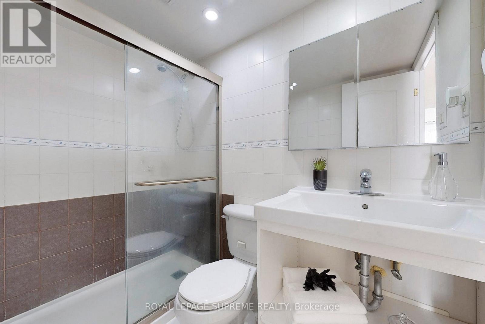 #401 135 MARLEE AVENUE - Image 27