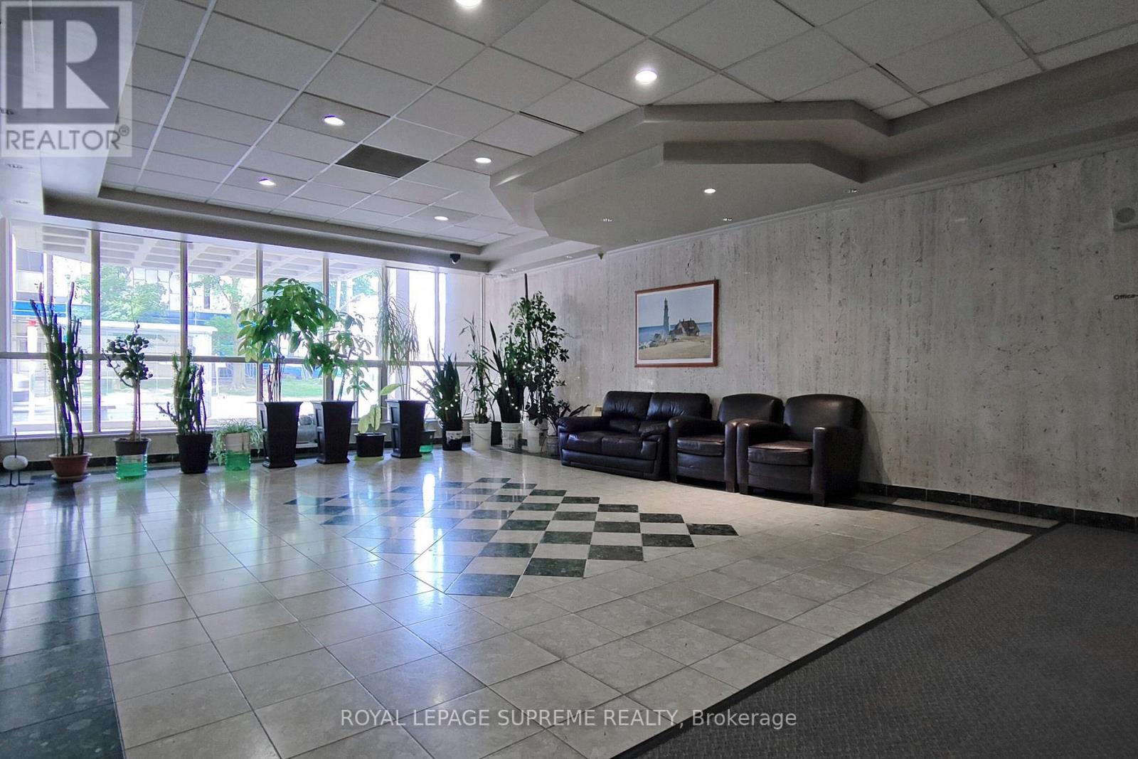 #401 135 MARLEE AVENUE - 5