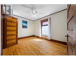 Upper - 52 First Street, Orangeville, ON L9W2E2 Photo 6