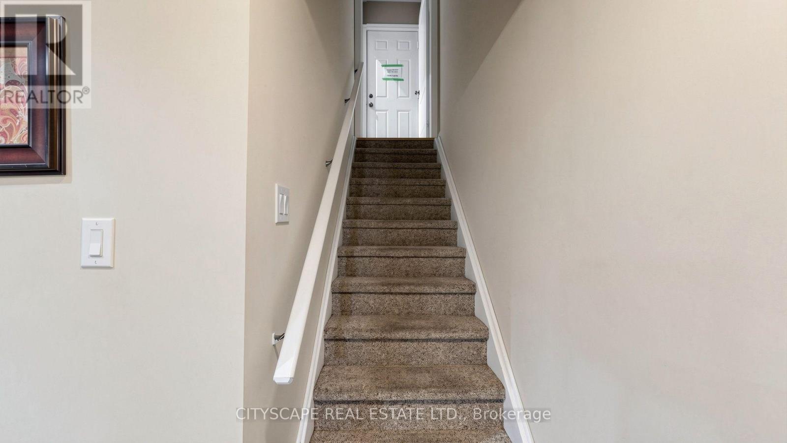 47 GOODSWAY TRAIL - Image 30