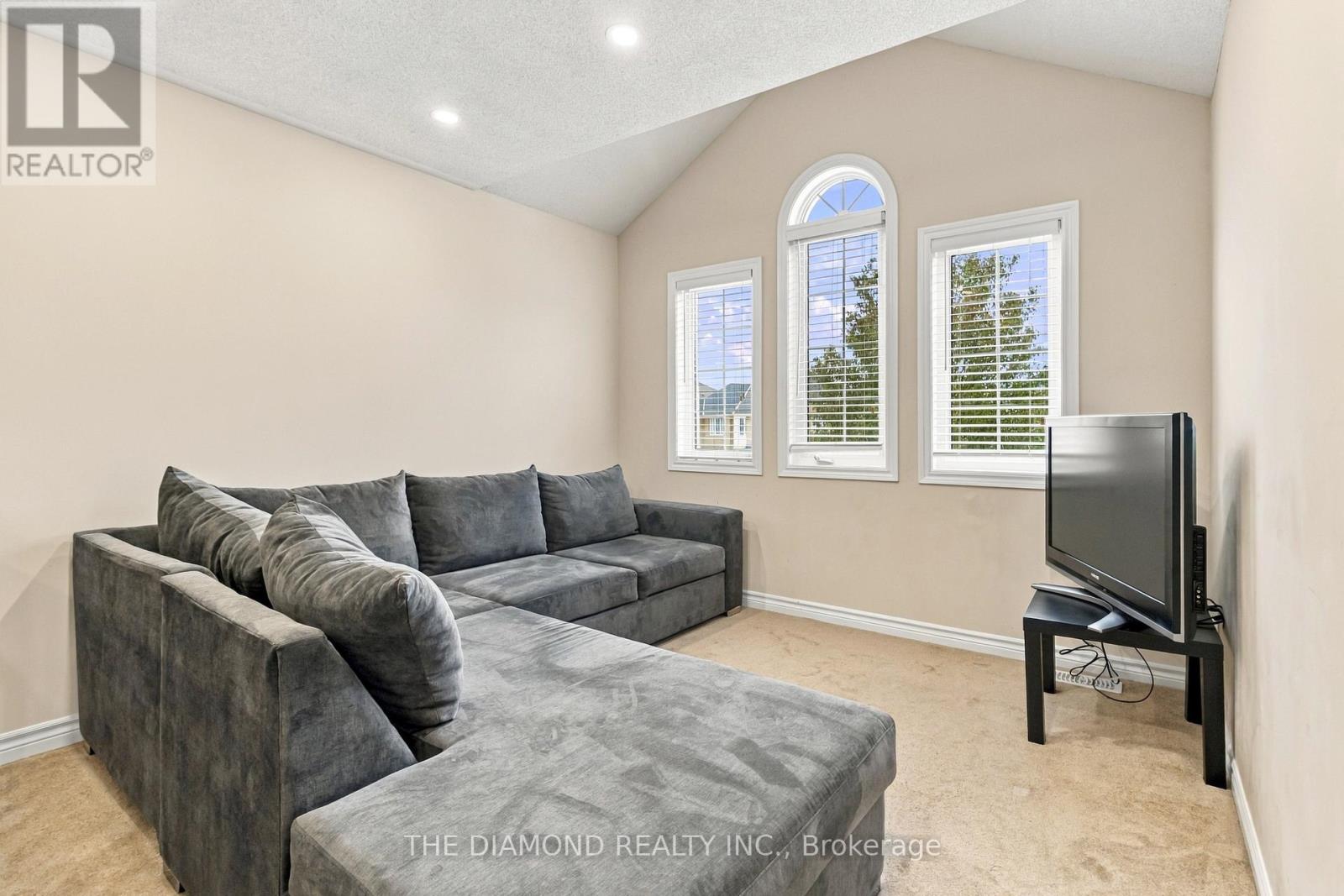 5 PENELOPE STREET - 23