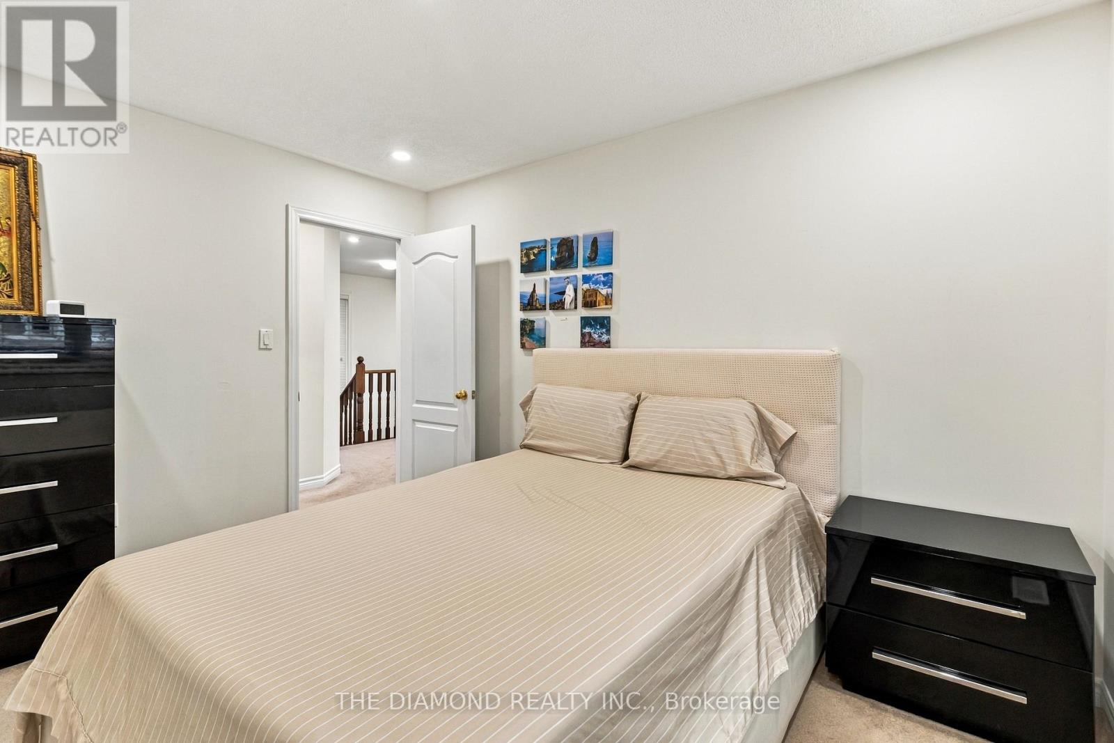 5 PENELOPE STREET - 32