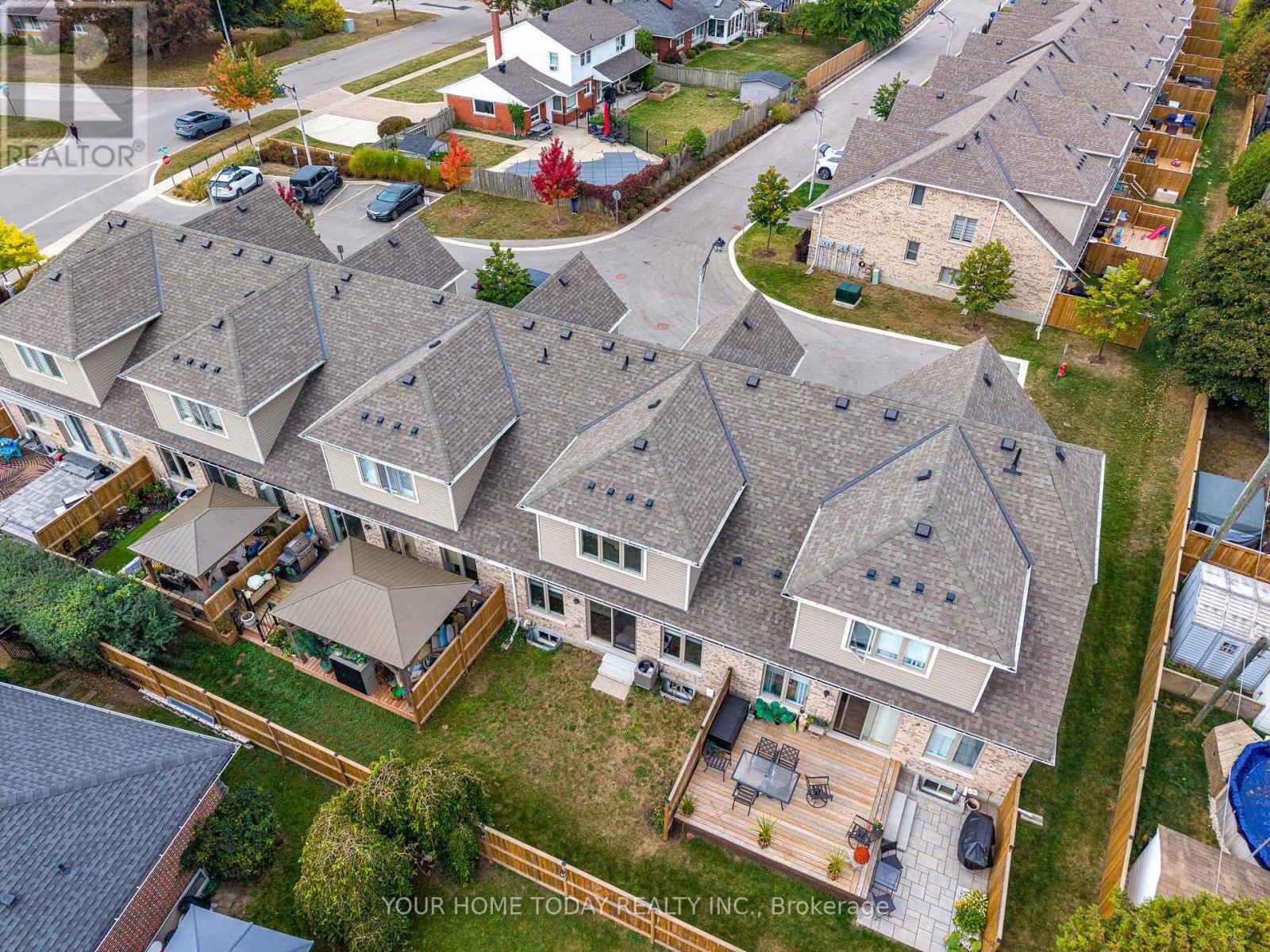 25 BRAIDA LANE - 33