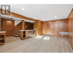 3 Duckworth Street, Toronto, ON M6M4W3 Photo 31