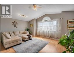 84 Willowbrook Crescent NW - photo 19