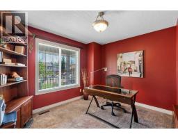 84 Willowbrook Crescent NW - photo 5