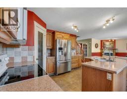 84 Willowbrook Crescent NW - photo 15