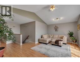 84 Willowbrook Crescent NW - photo 21