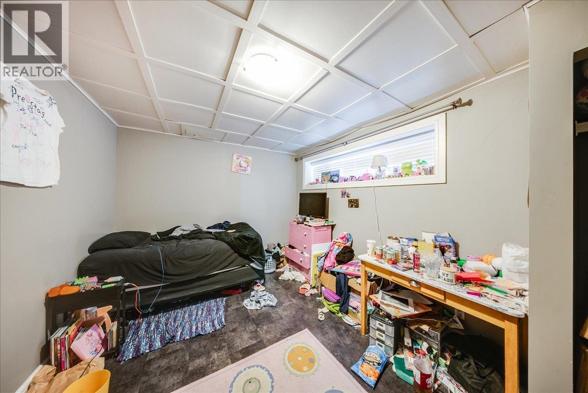 290 8TH Avenue - 26