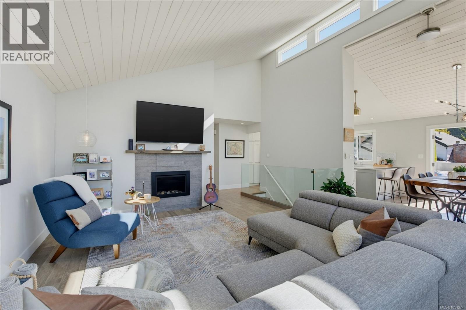 6481 Rodolph Rd - 25